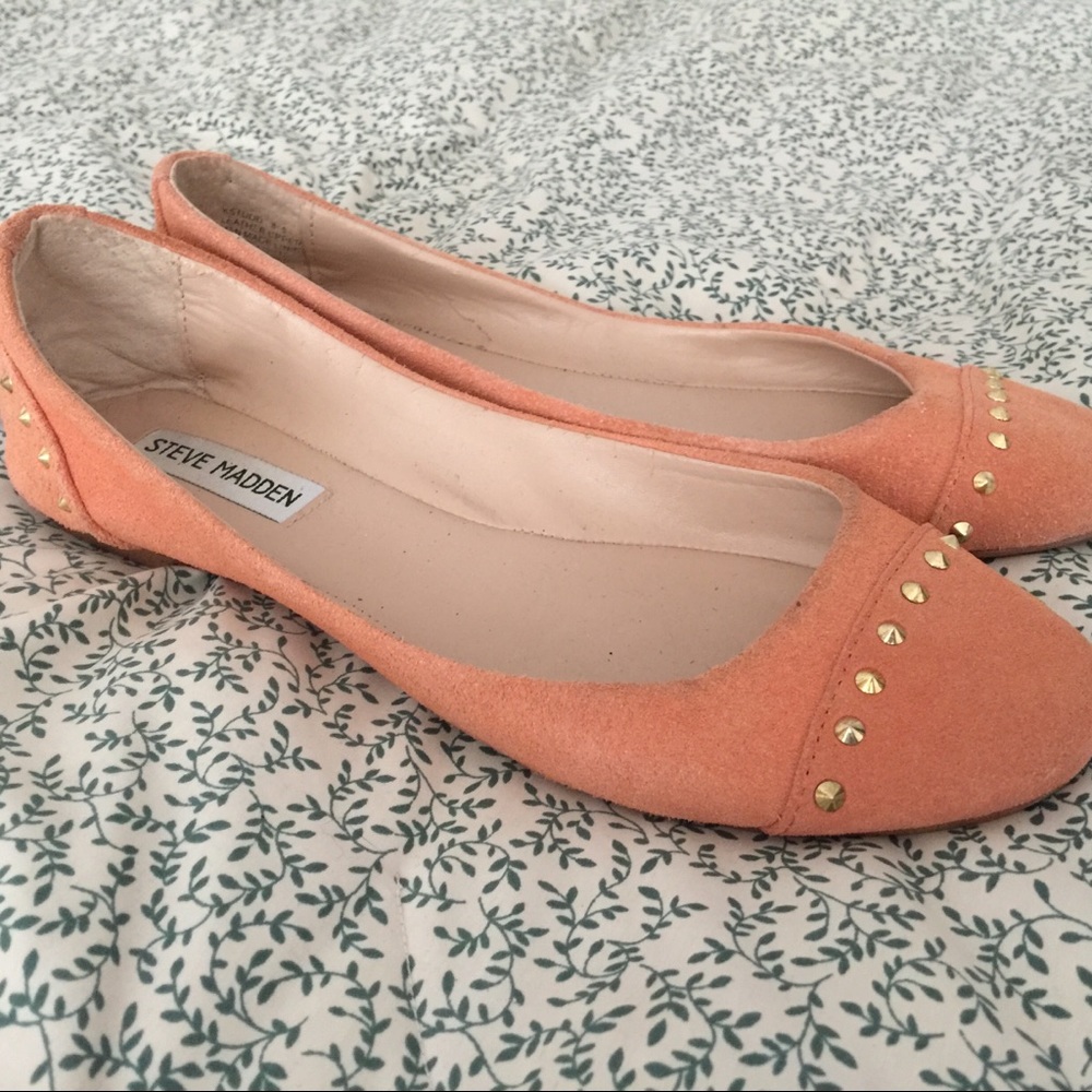 Steve Madden Gold Studded Flats